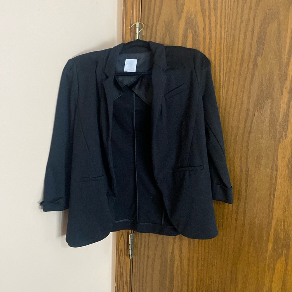 Lauren Conrad size 4 black blazer